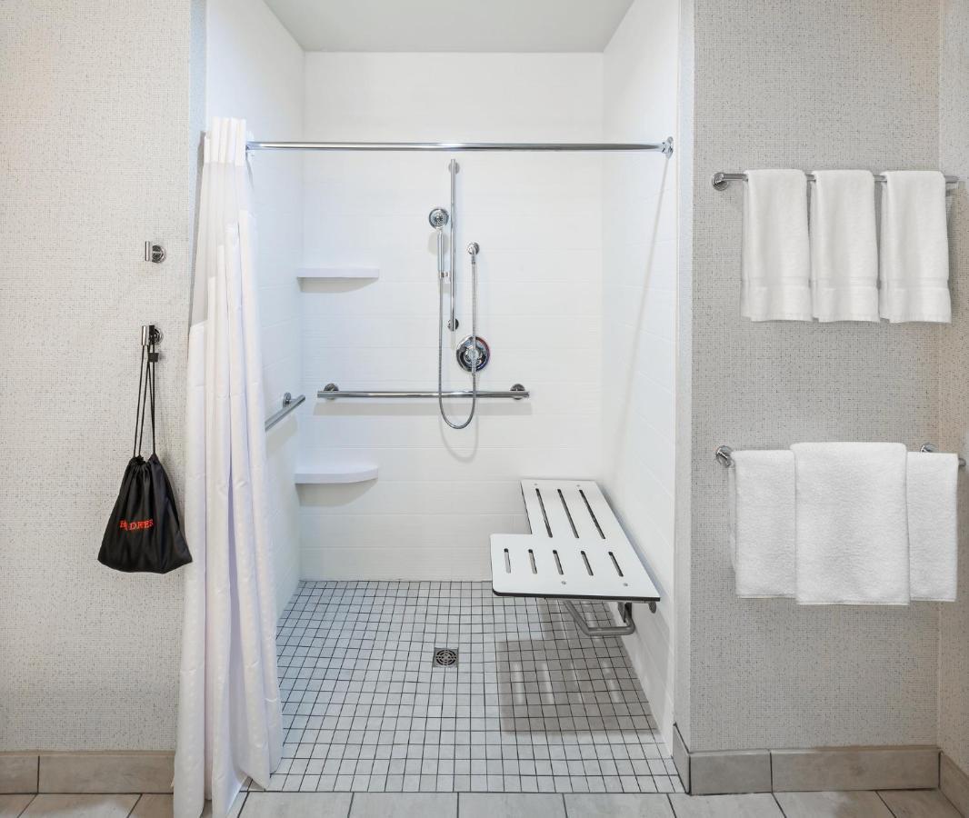 Holiday Inn Express & Suites - Coffeyville By Ihg Kültér fotó
