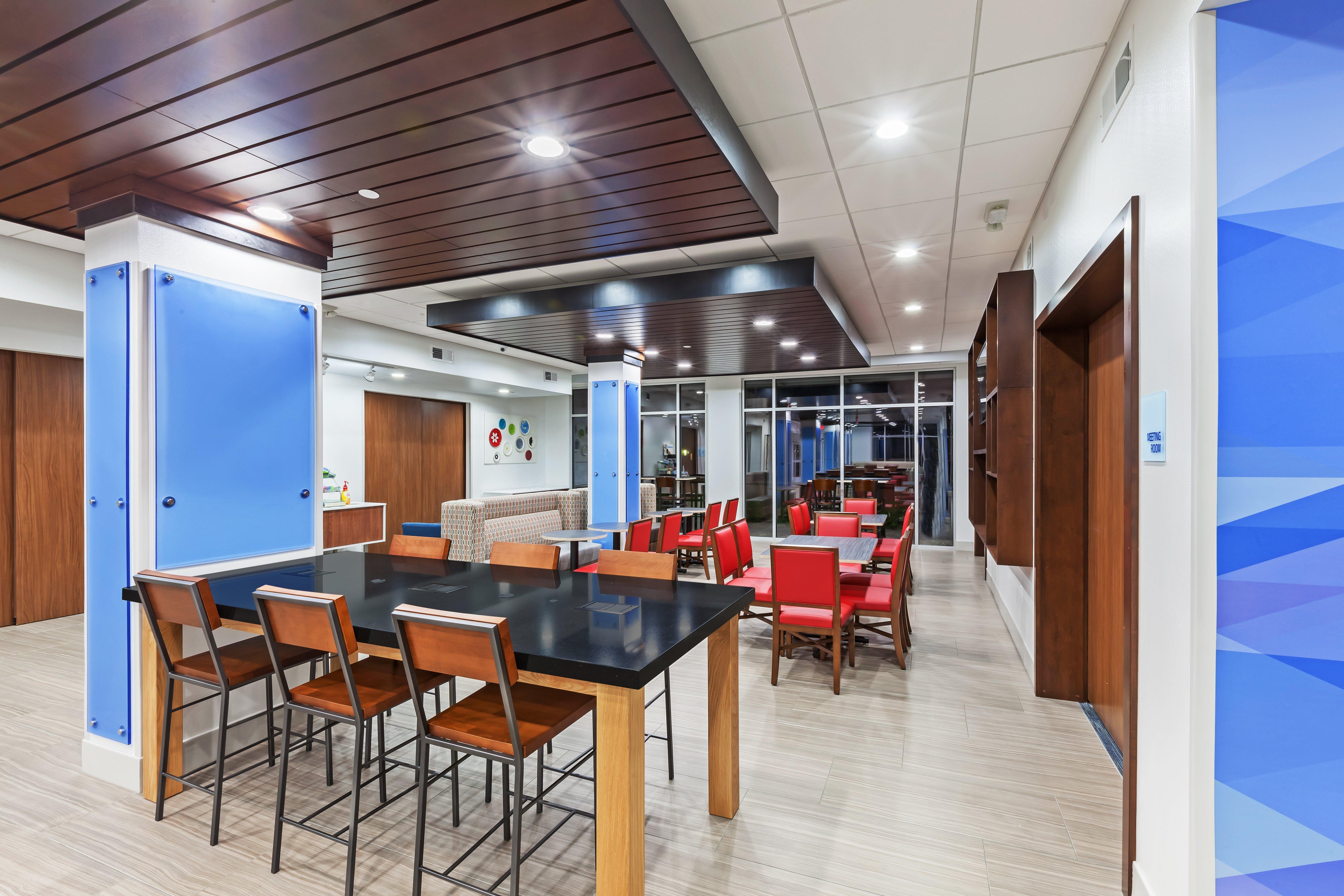 Holiday Inn Express & Suites - Coffeyville By Ihg Kültér fotó