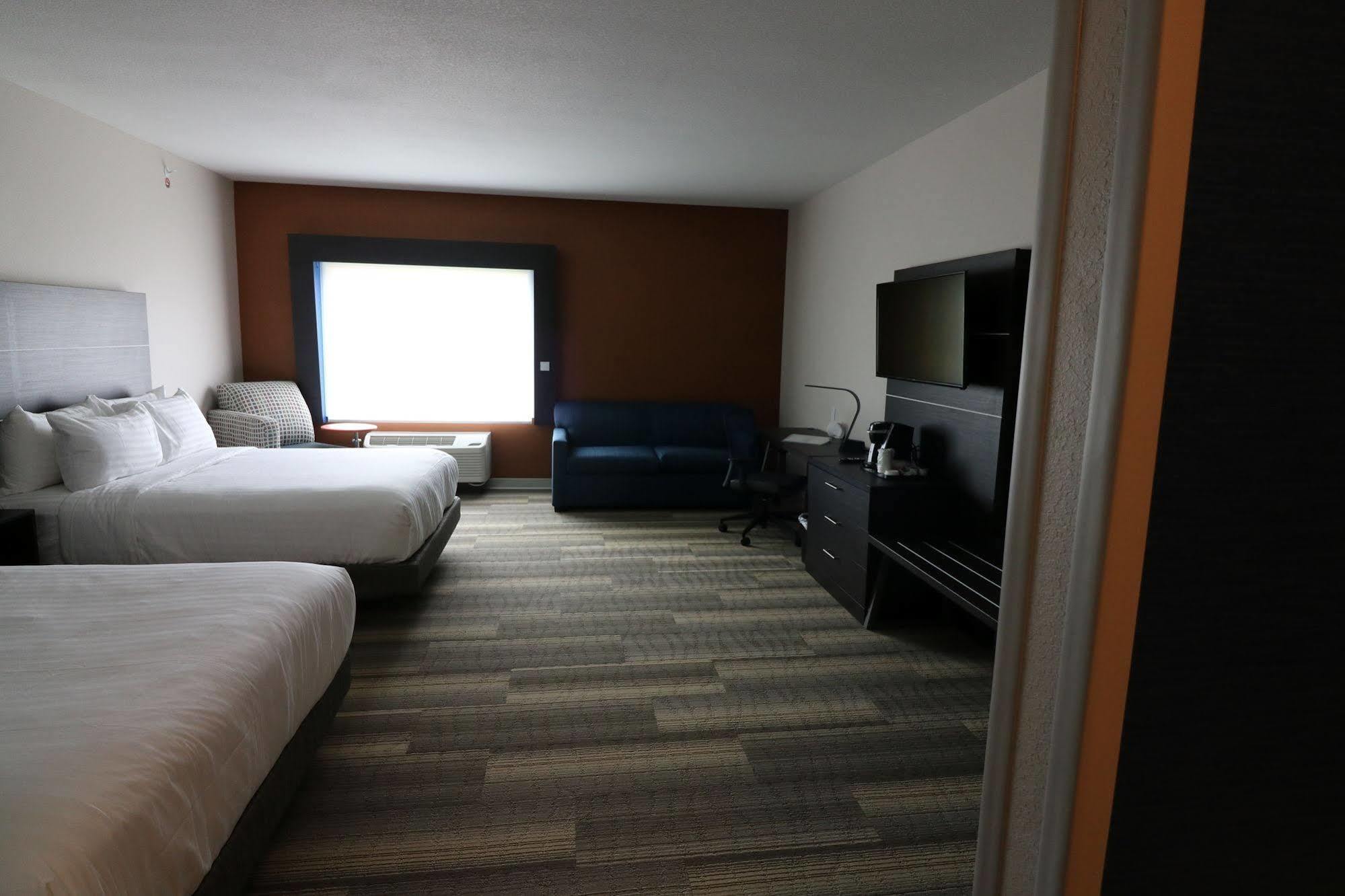 Holiday Inn Express & Suites - Coffeyville By Ihg Kültér fotó